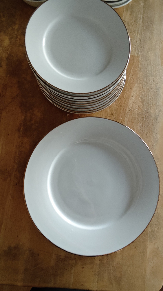 Set of White Plates 50cents each - photo 2