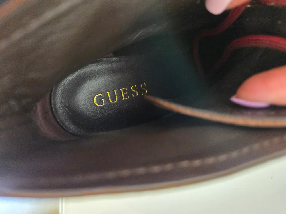 Guess genuine leather  heels image indicator(2)