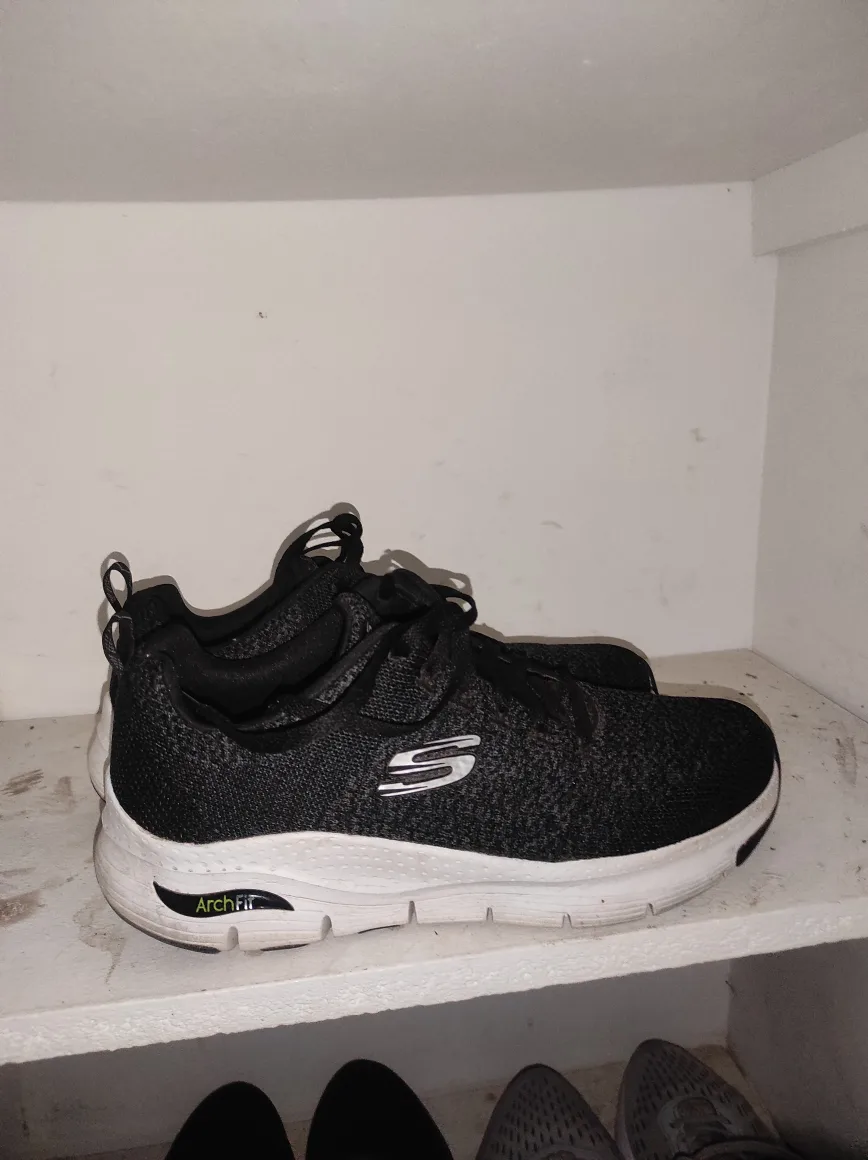 Skechers Arch Fit - Mens Shoes🥕 thumbnail