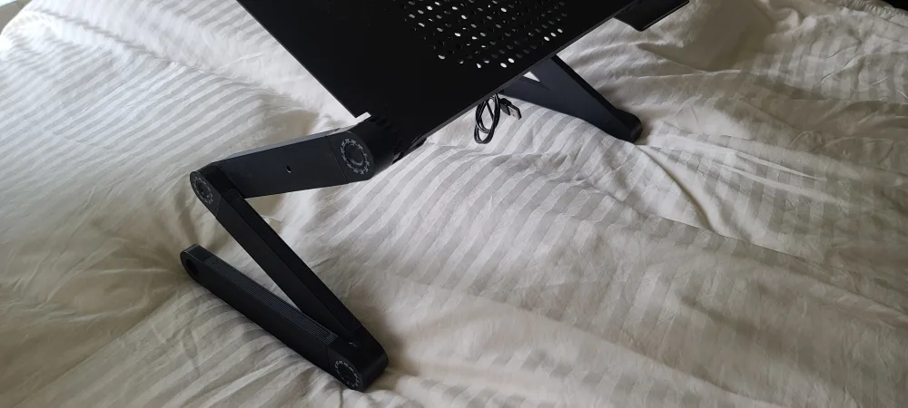 Adjustable Laptop Desk - Black image indicator(3)