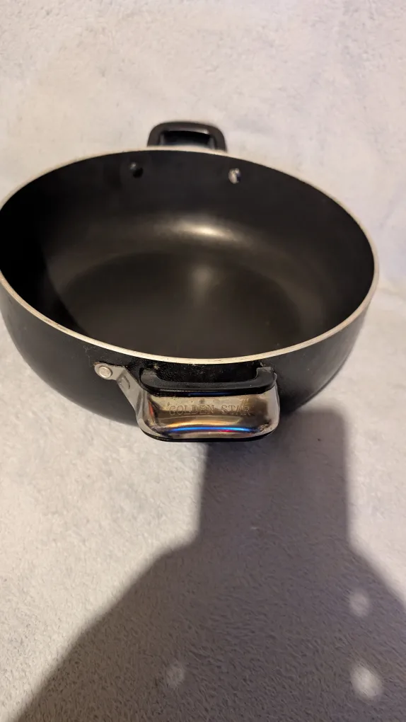 Golden Star Non-Stick Pan image indicator(3)