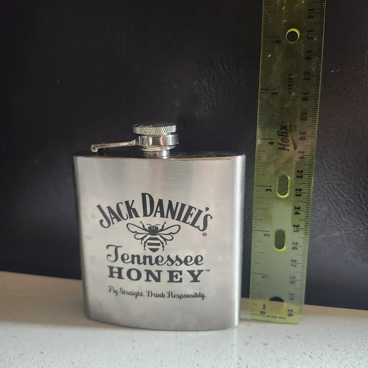 Jack Daniel's Flask image indicator(3)