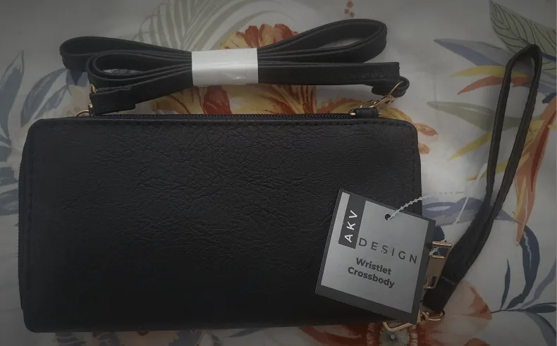 AKV Design Wristlet Crossbody image indicator(3)