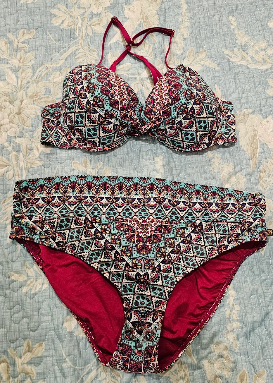 Aqua Green/Red Swimsuit - XL/TG thumbnail