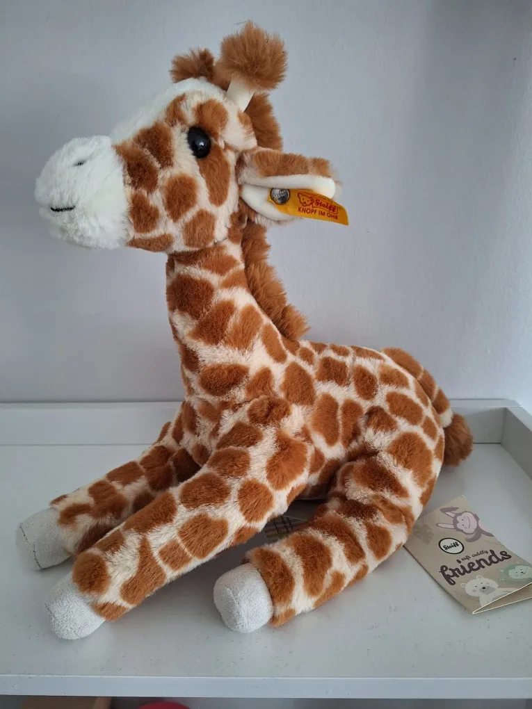 Giraffe Plush Toy thumbnail