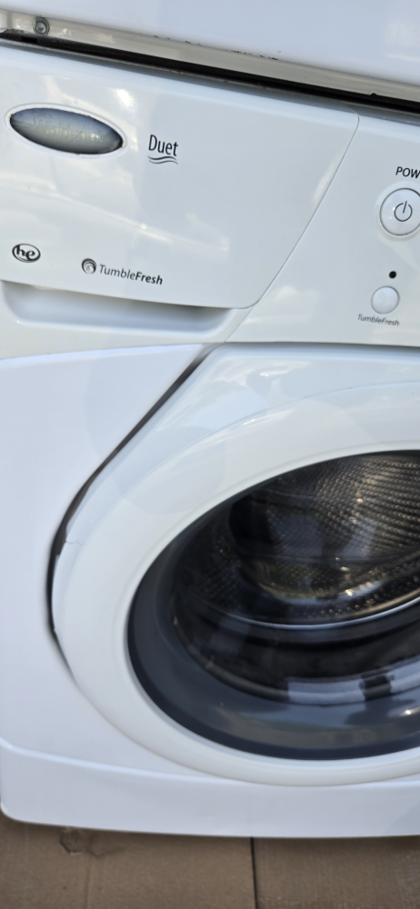 Stackable Whirlpool Duet Washer and Dryer Set - photo 4