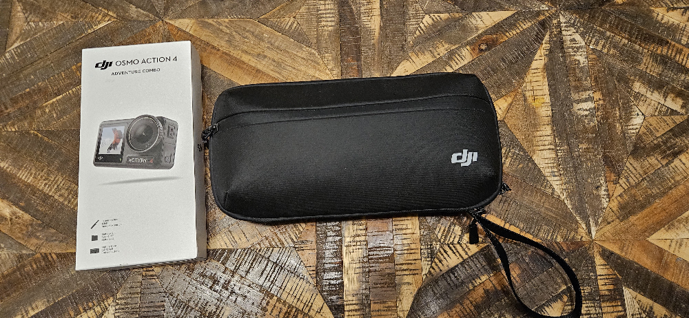 DJI Osmow Action 4 Camera Adventure Combo - photo 2