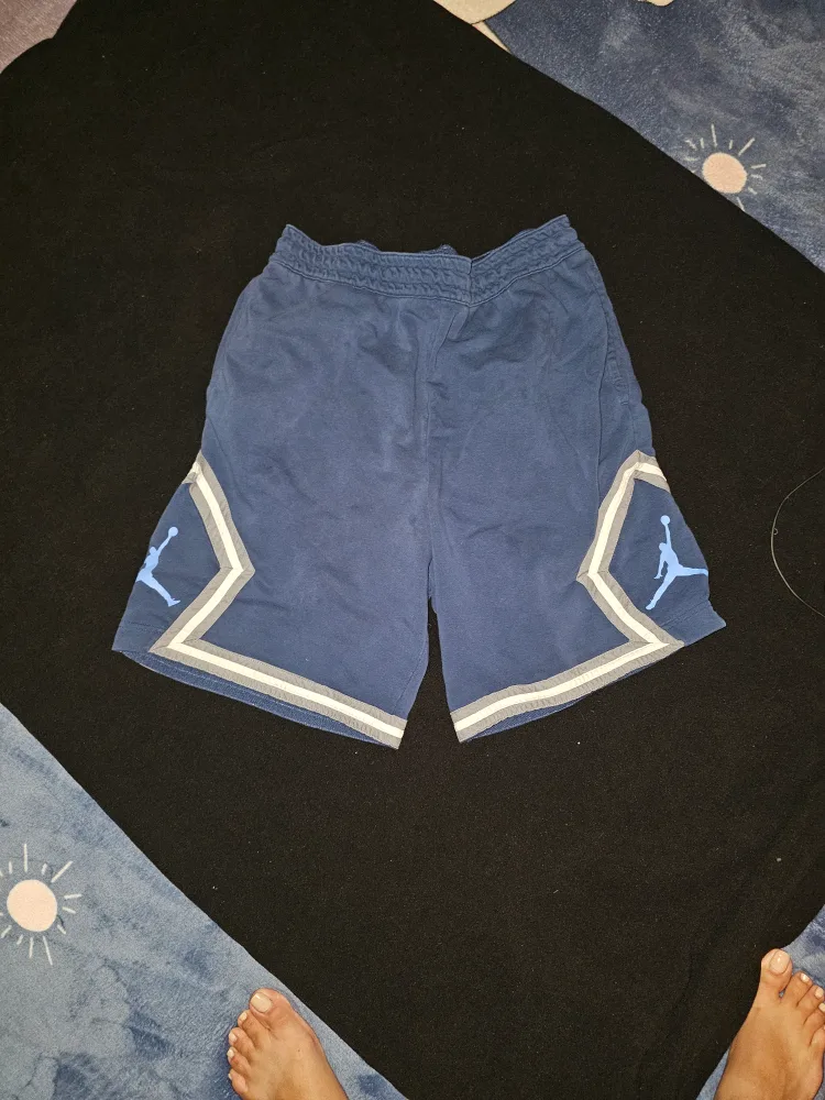 #freecycle Mixed Lot of Shorts - Blue American Eagle & Jordan thumbnail