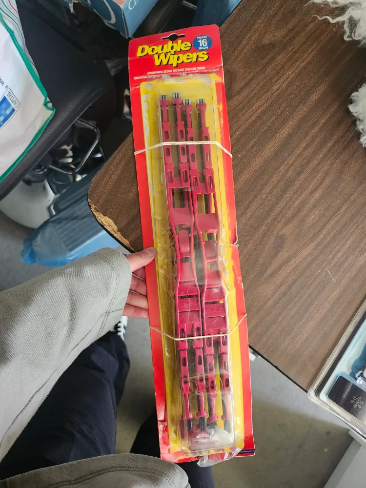 Double Wipers - 16 Inch thumbnail