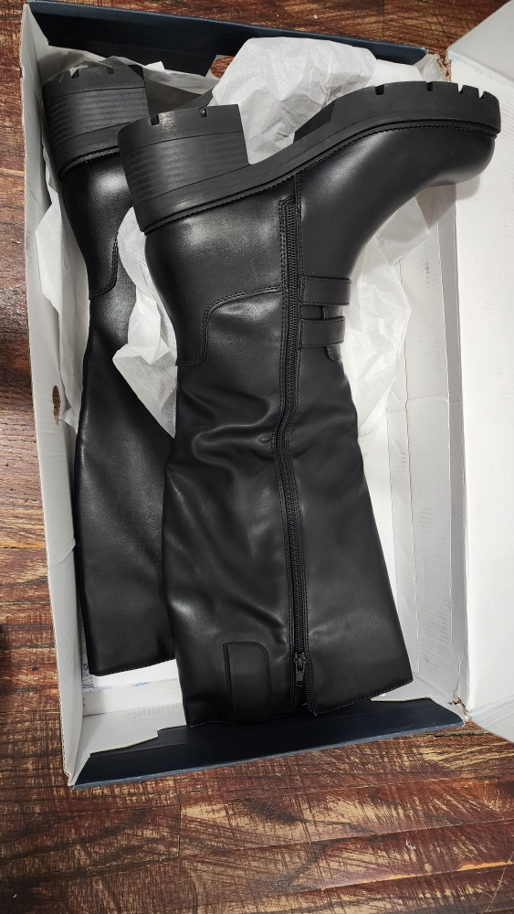 Arizona Black Boots, Size 9 - photo 2