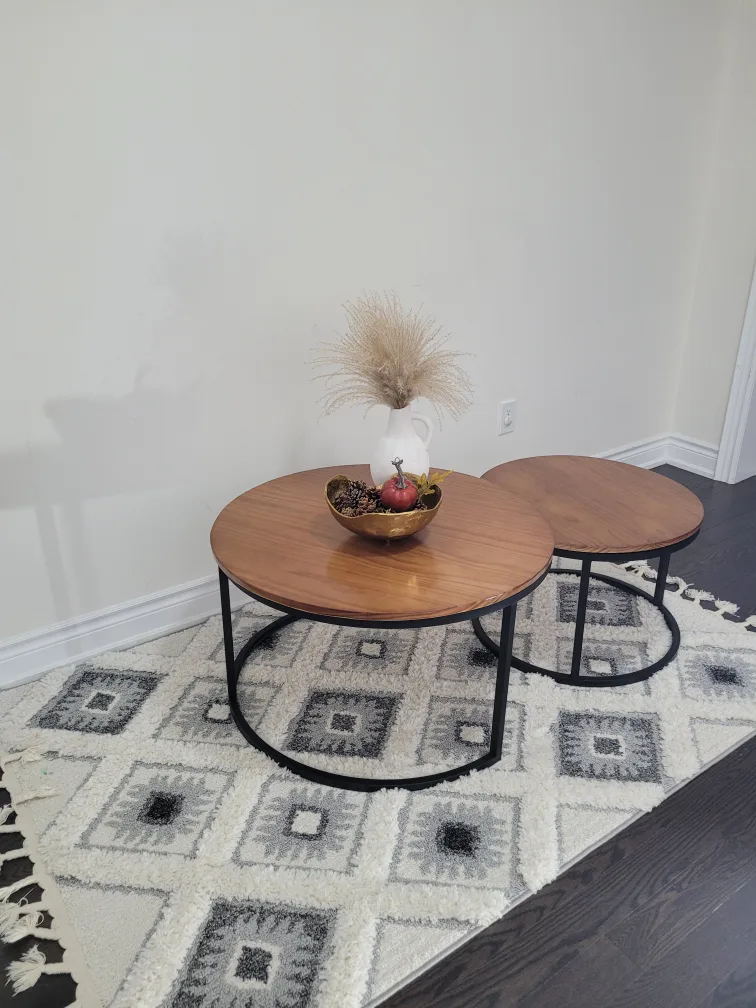 Round Nesting Coffee Tables thumbnail