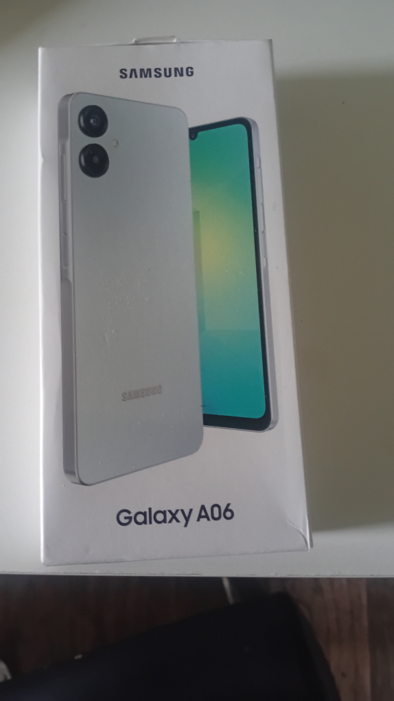 Samsung Galaxy A06  with case and screen Protector🥕 - photo 5