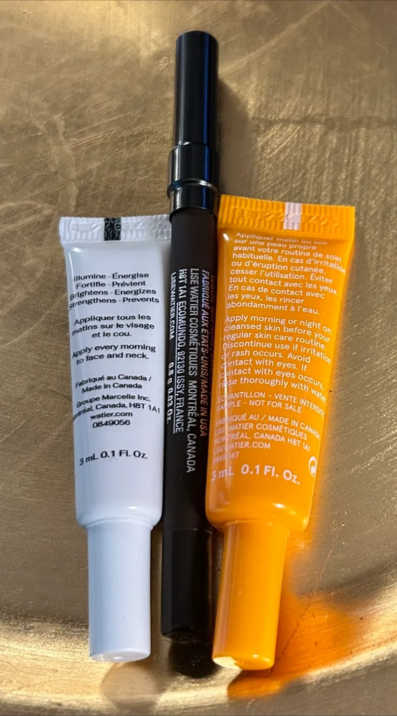 ✨✨Lise Watier Skincare and Makeup Lot image indicator(2)