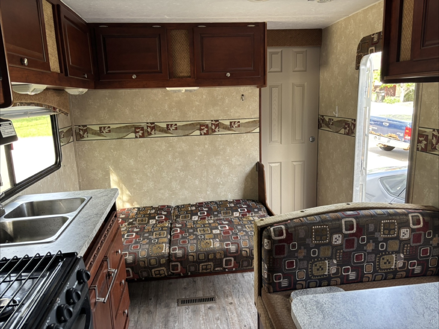 2008 Thor Summit 28BH travel trailer - photo 4