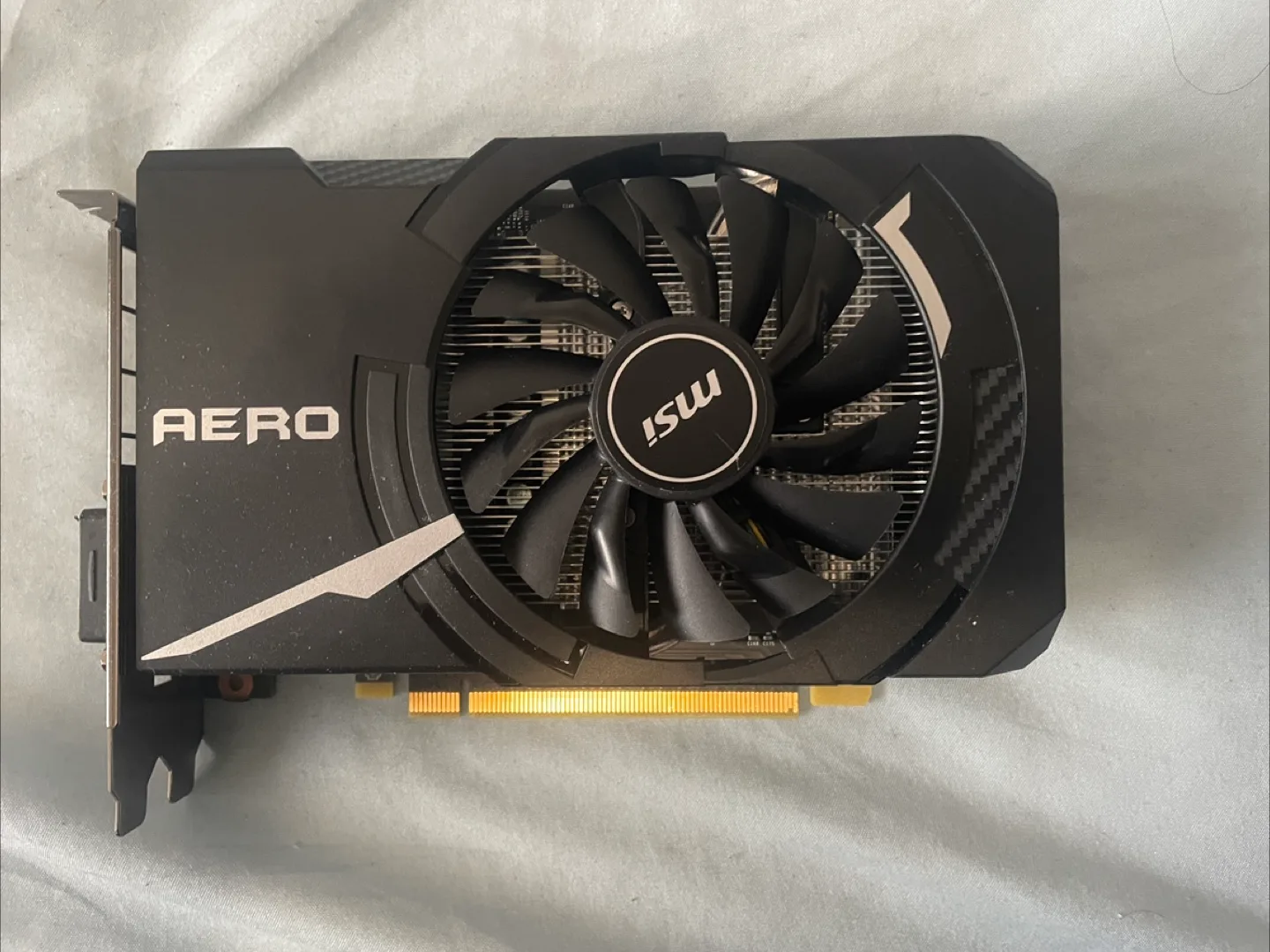 MSI GeForce GTX 1060 Aero ITX 3G OC thumbnail