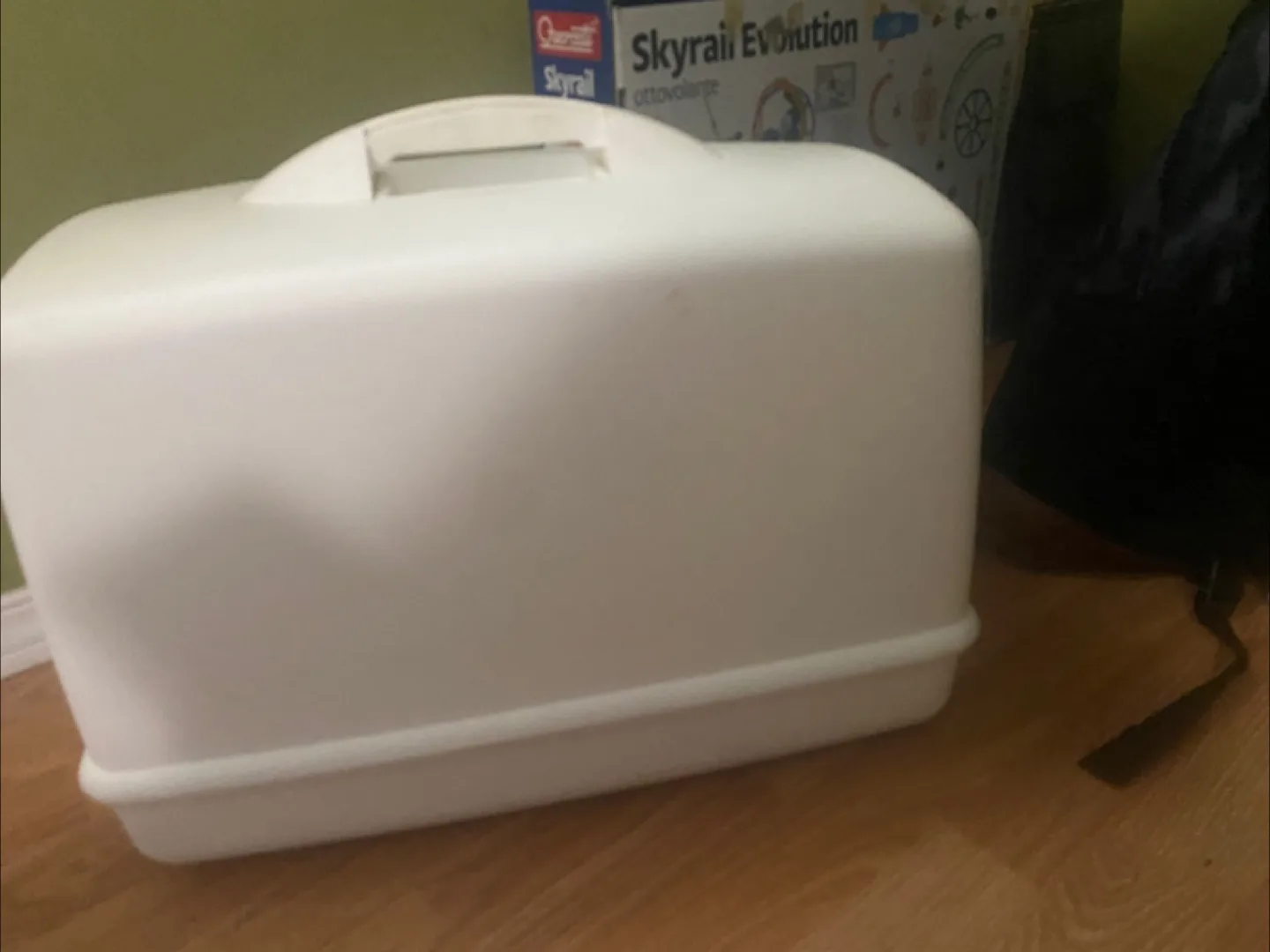 White Sewing Machine Case thumbnail