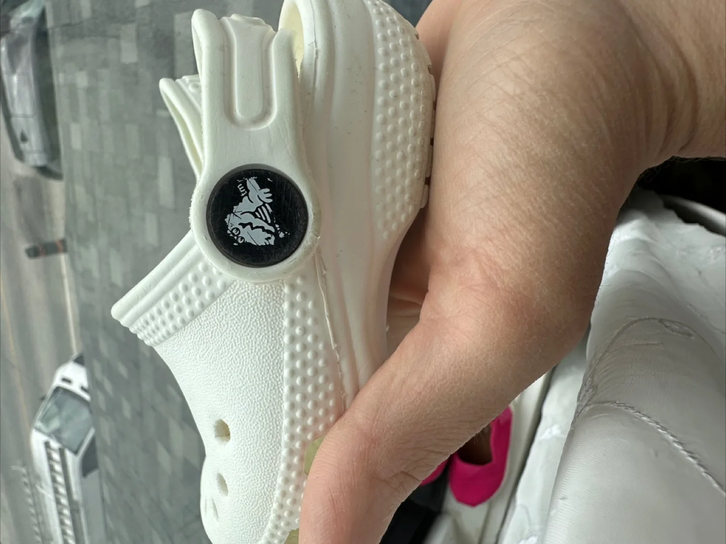 White Crocs Clogs - Size 5 image indicator(2)