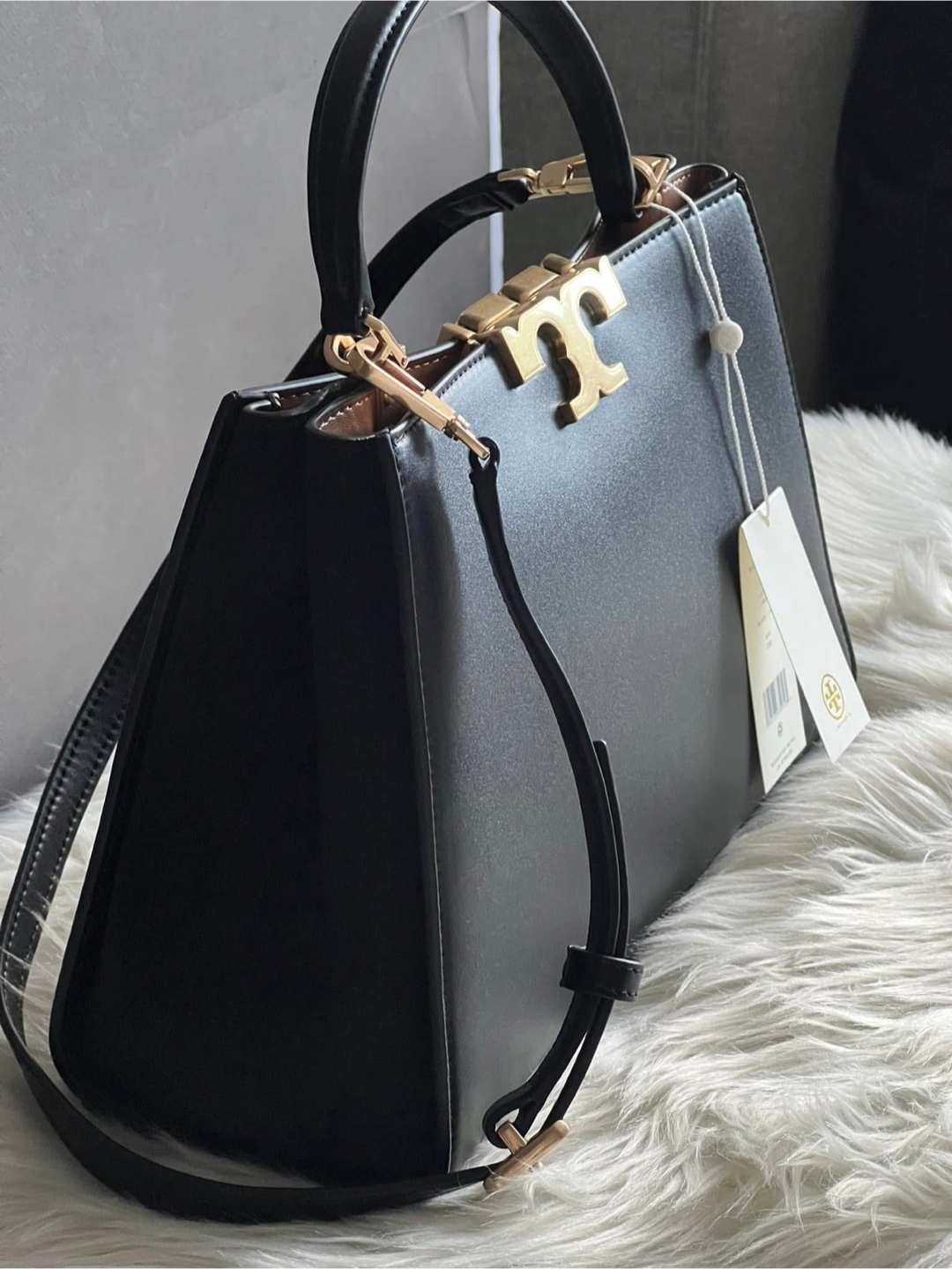 Brand new Tory Burch Eleanor Satchel - photo 3