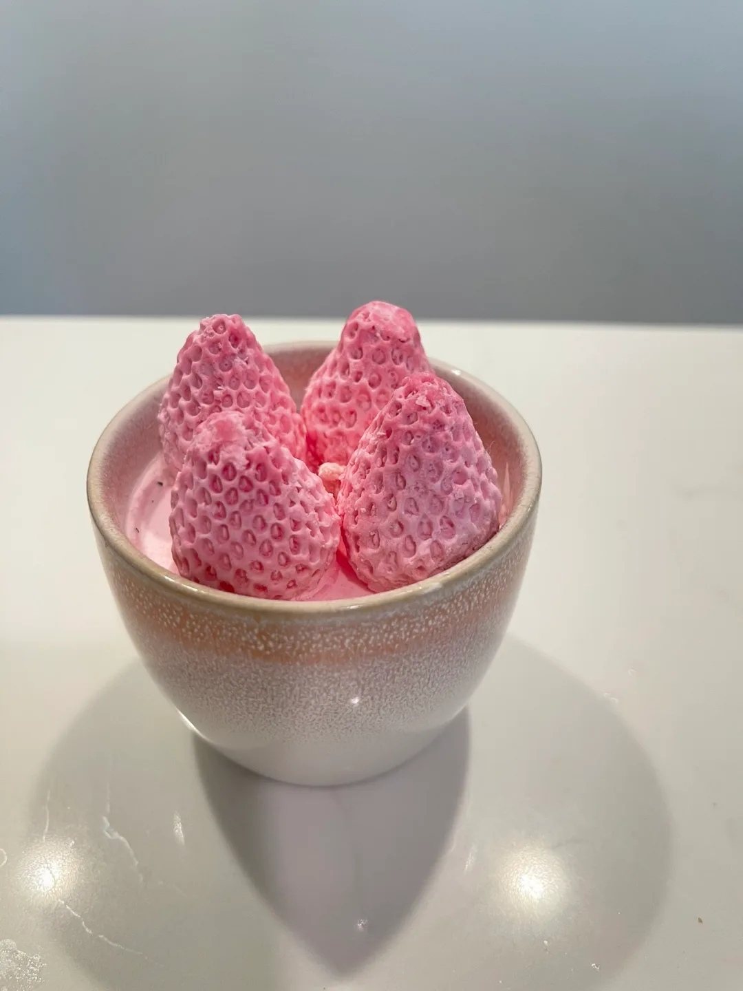 2 Decorative rose essentials oil soy Candles image indicator(4)