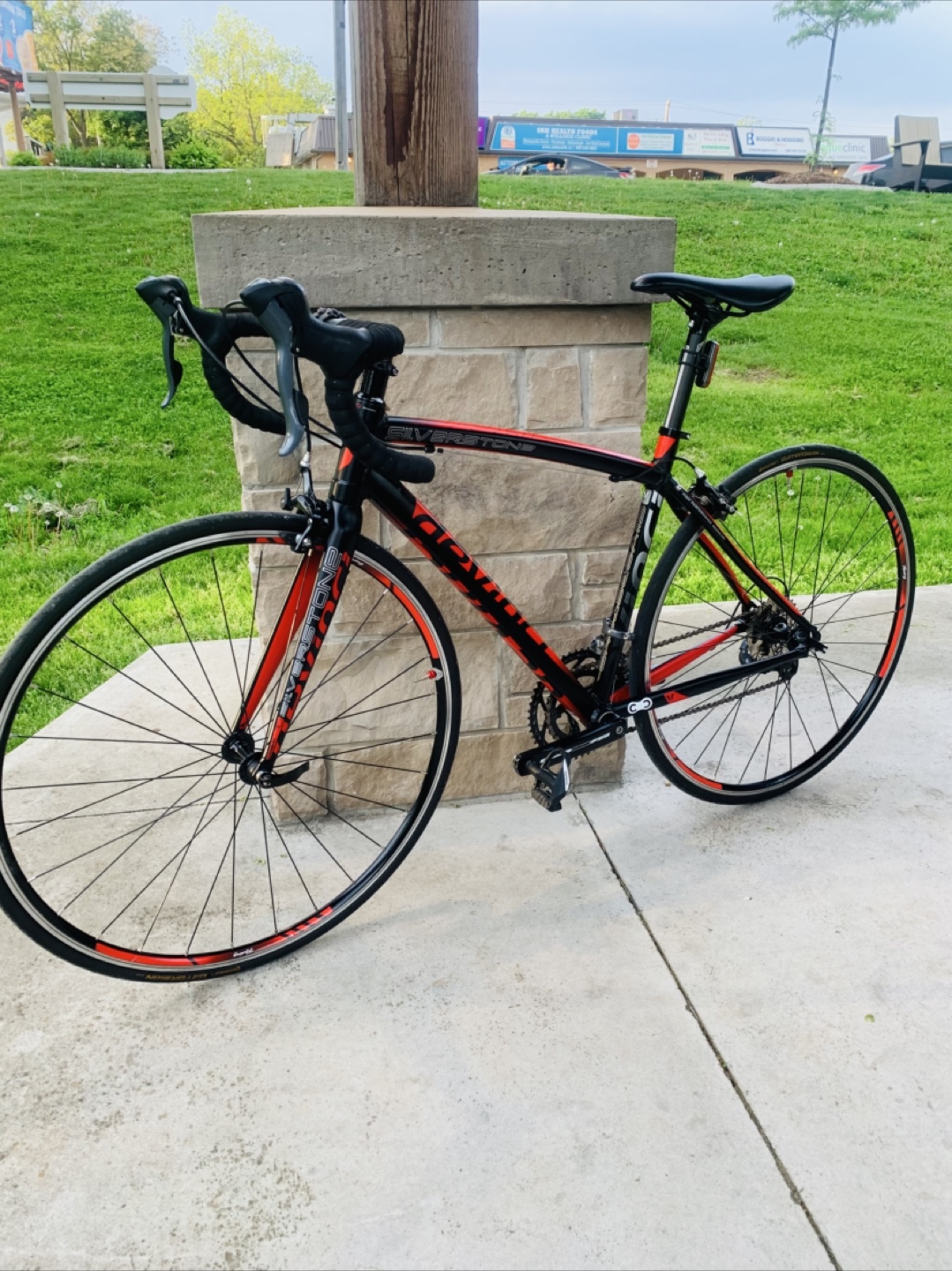 DEVINCI Road Bike with Trainer - photo 2