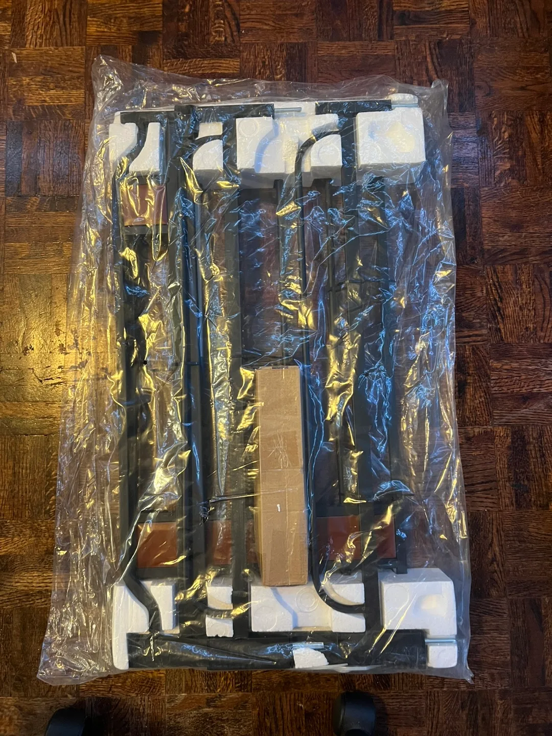 Regalo Home Accents Extra Large Baby Gate image indicator(2)