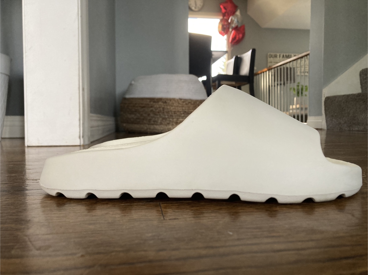 Creamy Coloured Yeesy Slides - photo 4