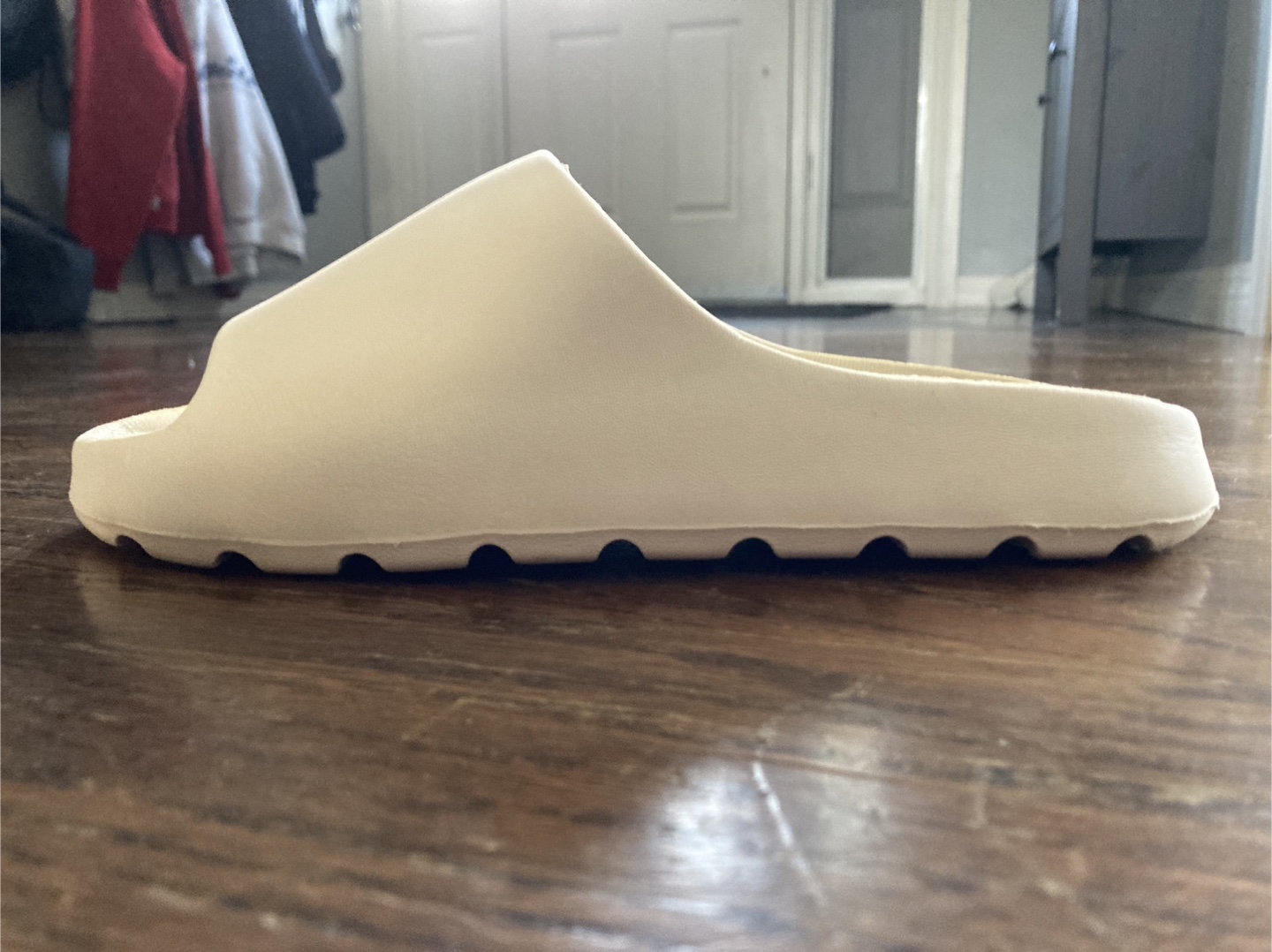 Creamy Coloured Yeesy Slides - photo 3