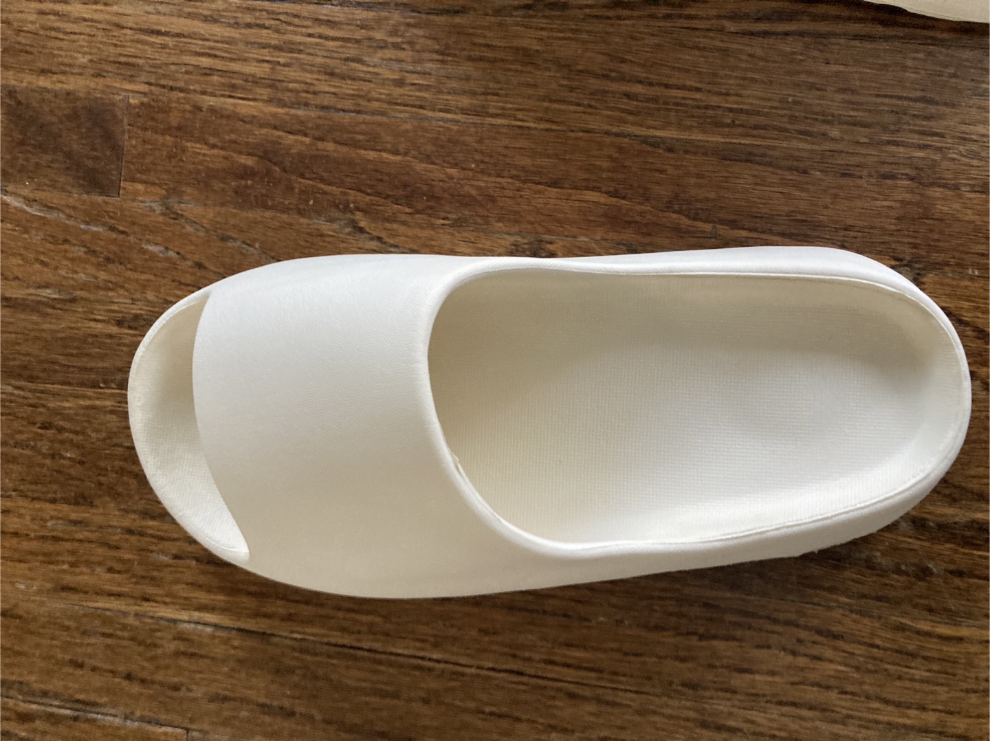 Creamy Coloured Yeesy Slides - photo 5