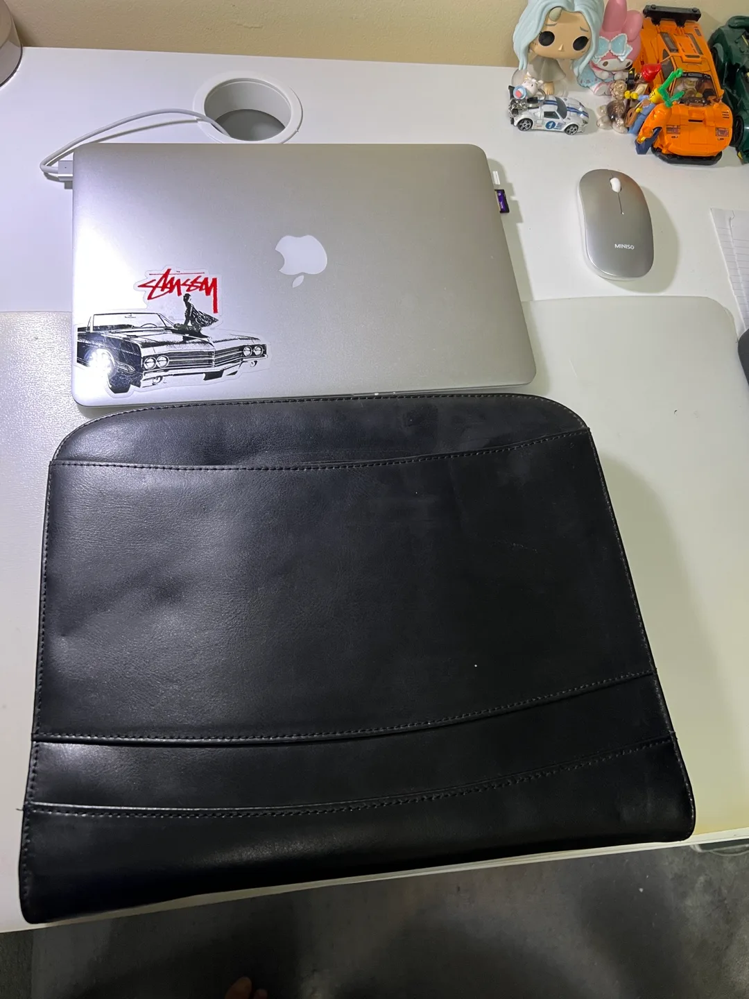 Pedano Black Leather Portfolio with Calculator image indicator(2)