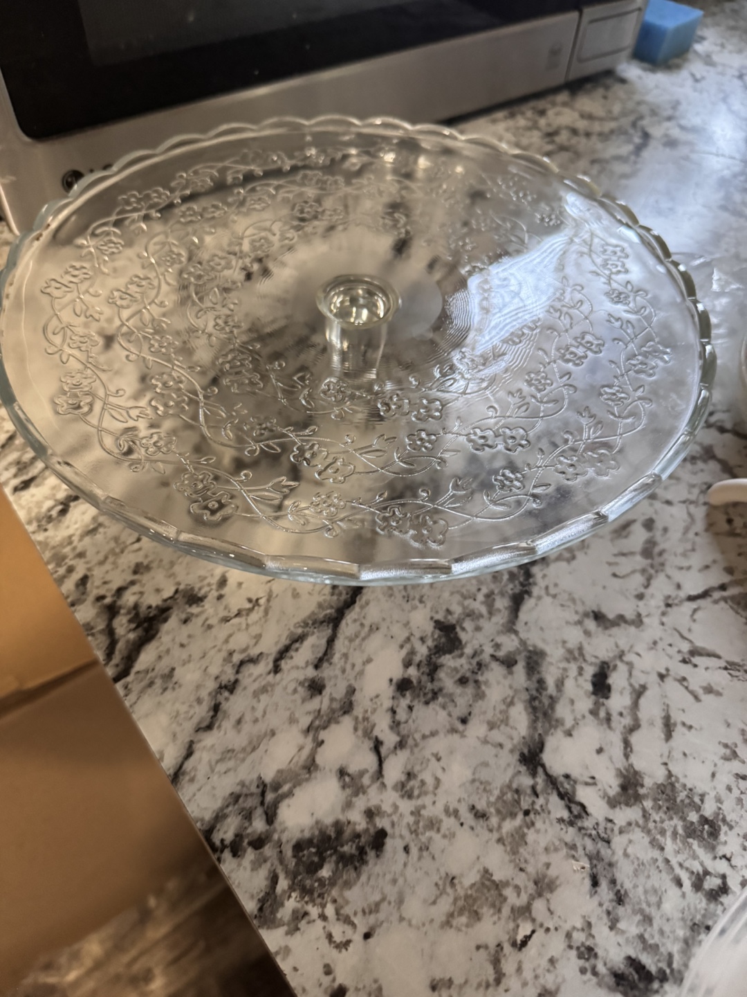 Clear Glass Cake Stand
