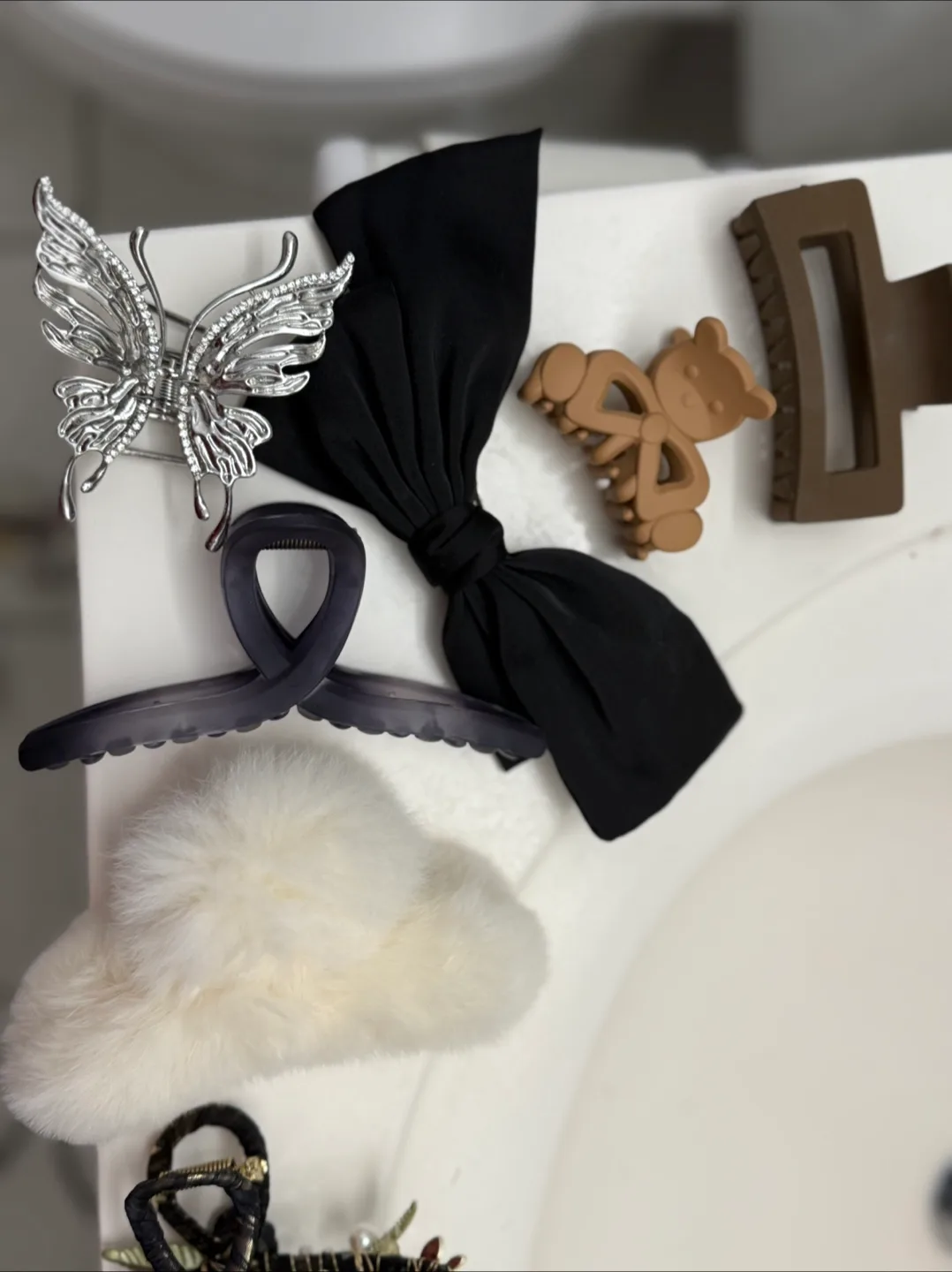 Hair Clips Bundle thumbnail