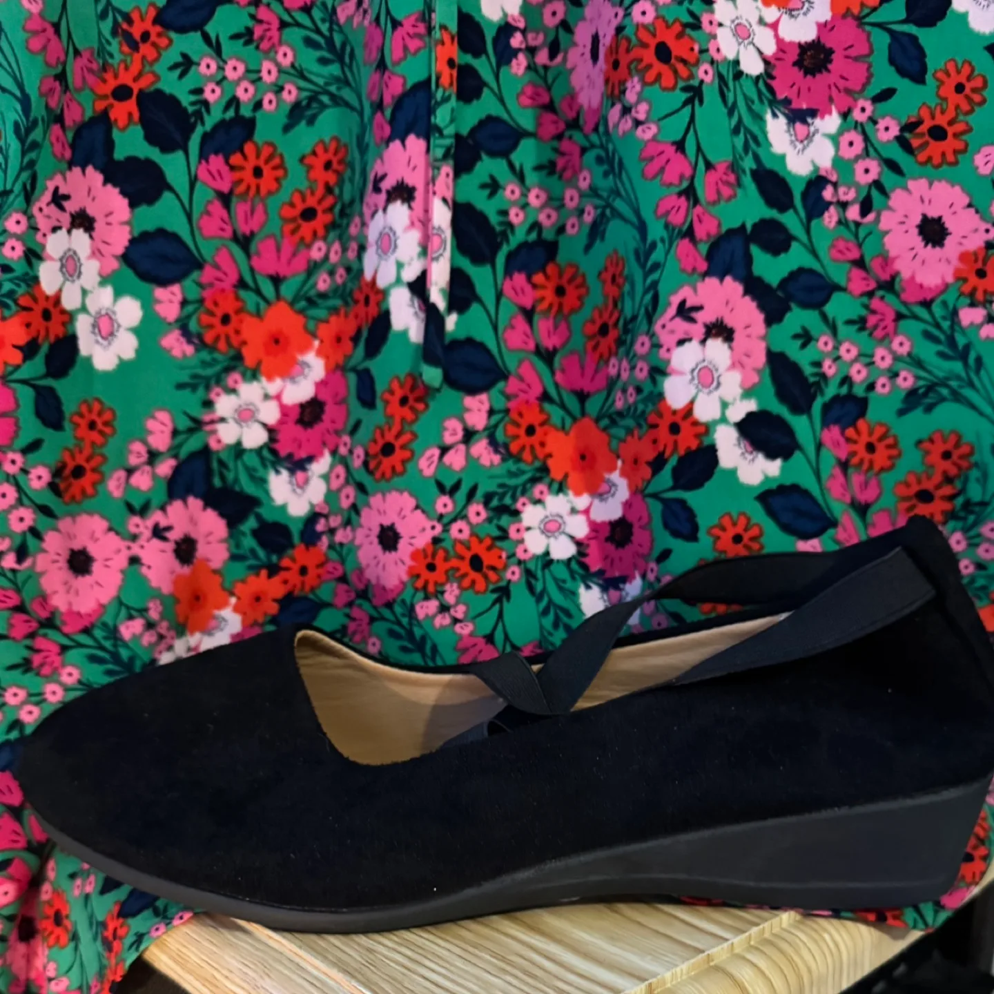 Black Suede Flats image indicator(4)