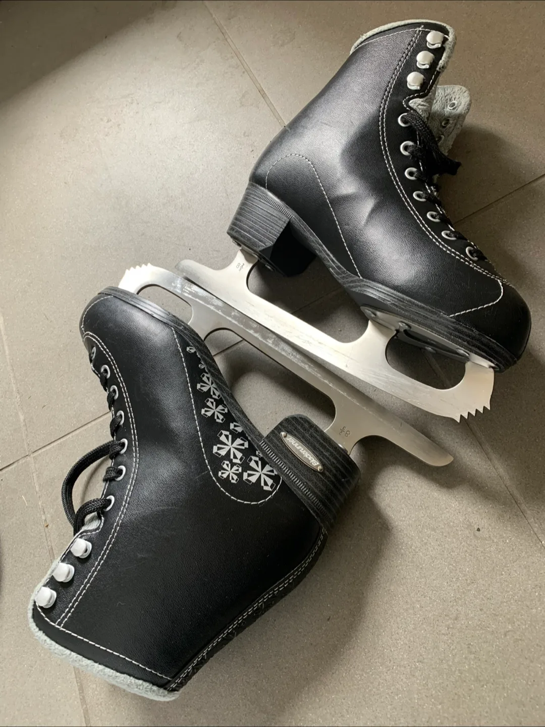 Blade runner Figure Skates image indicator(5)