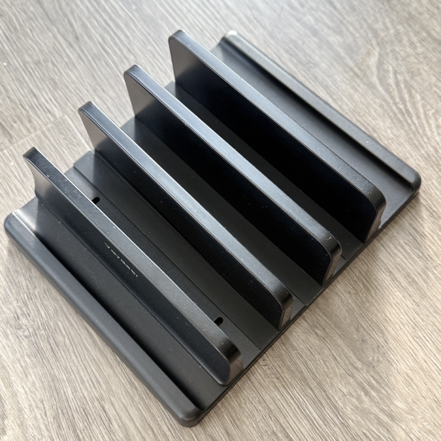 Vaydeer Vertical Laptop Stand - photo 2
