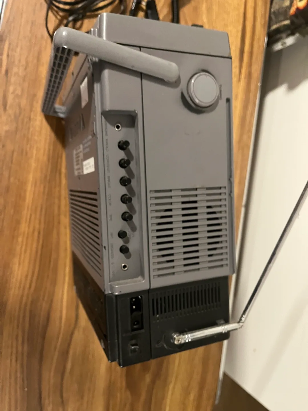 Vintage RCA SpaceSaver Portable TV/Radio image indicator(4)