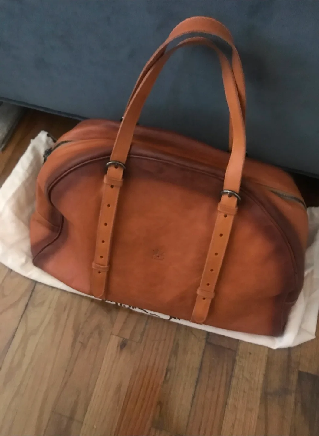IL Bisonte Leather Travel Duffle Bag image indicator(2)