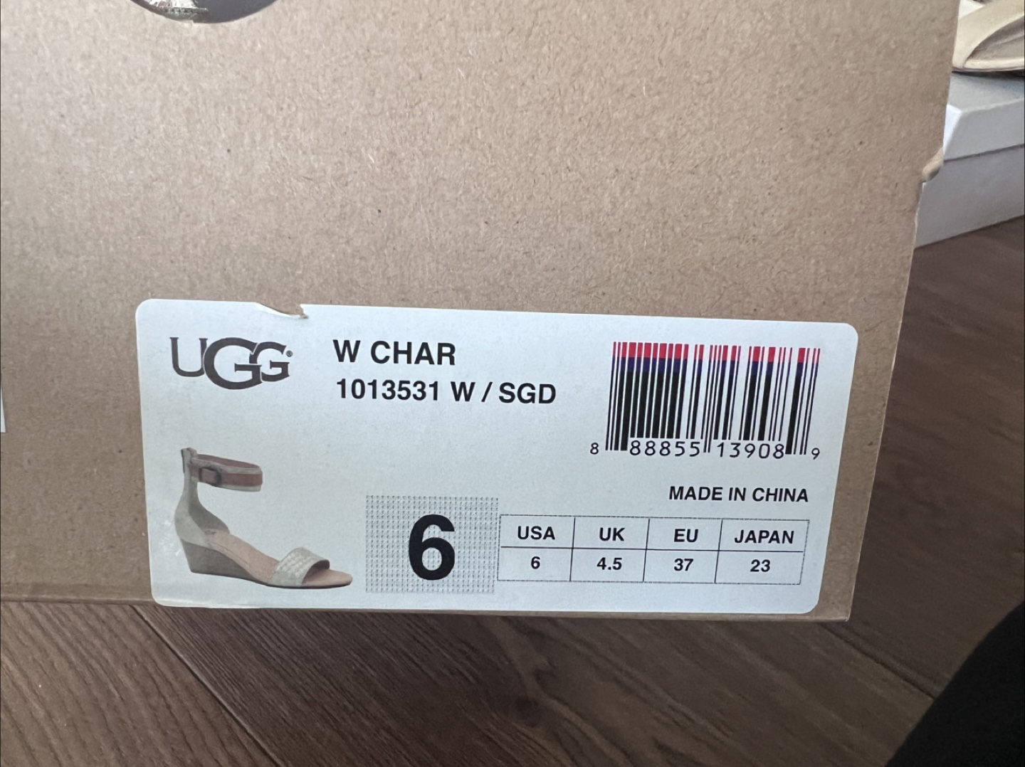 UGG Women's Sandals - Size 6 - photo 2