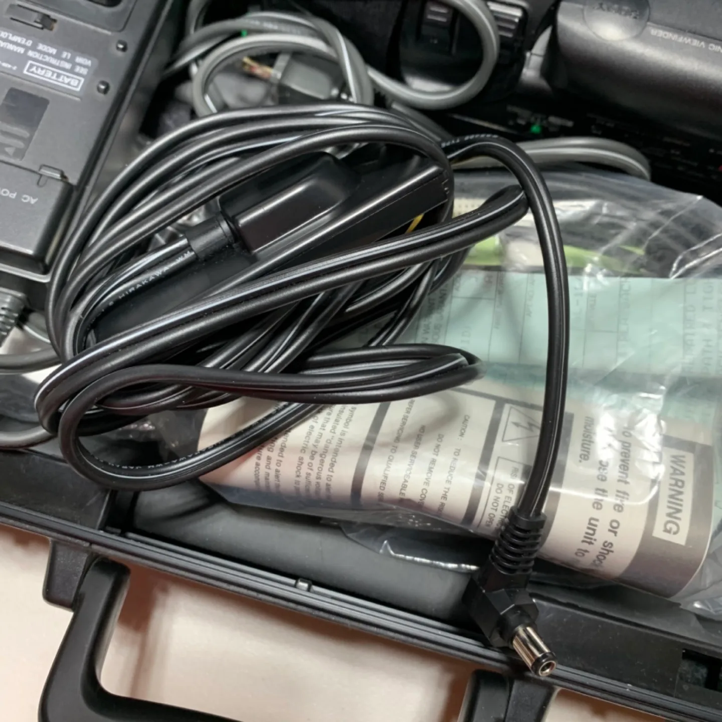 Sony Video 8 Camera Recorder CCD-F70 Kit image indicator(4)