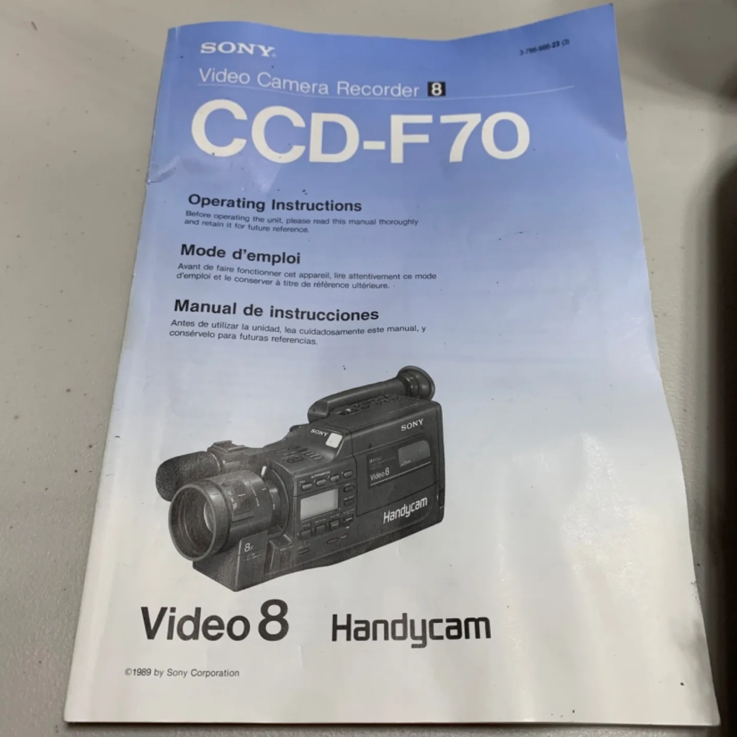 Sony Video 8 Camera Recorder CCD-F70 Kit image indicator(3)