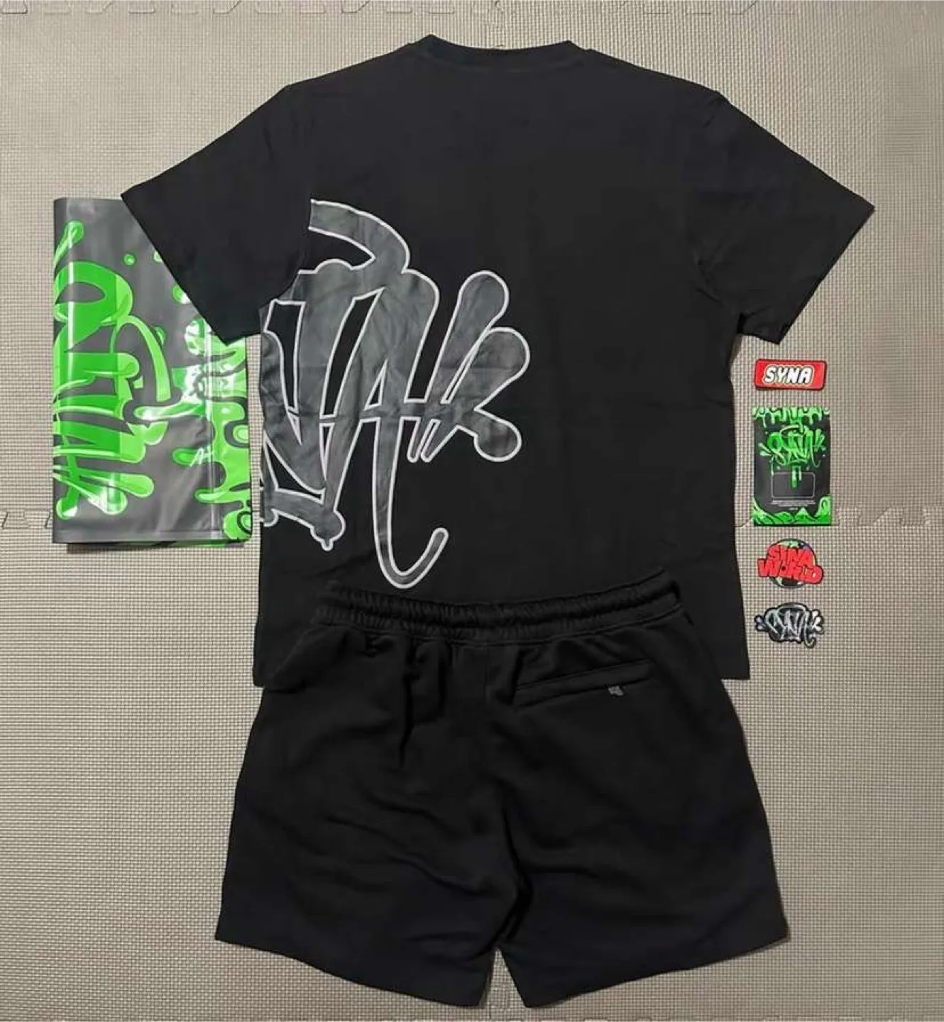 SYNA Black Tee and Shorts Set image indicator(4)