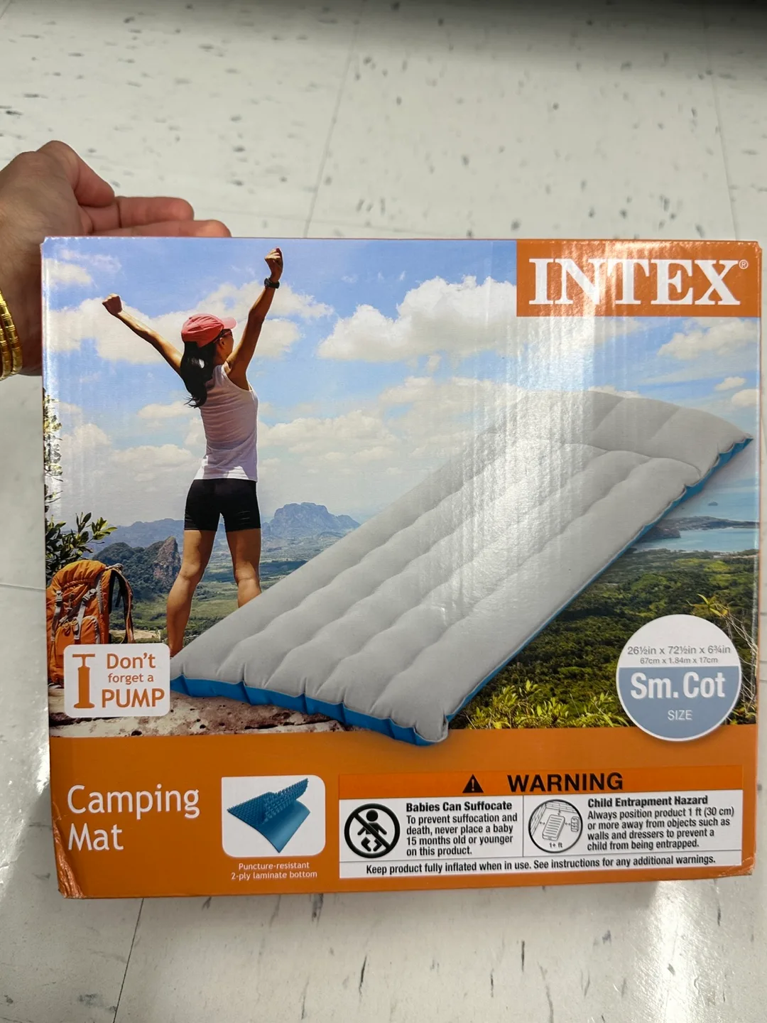 Brandnew Queen Airbed,Camping mat image indicator(3)