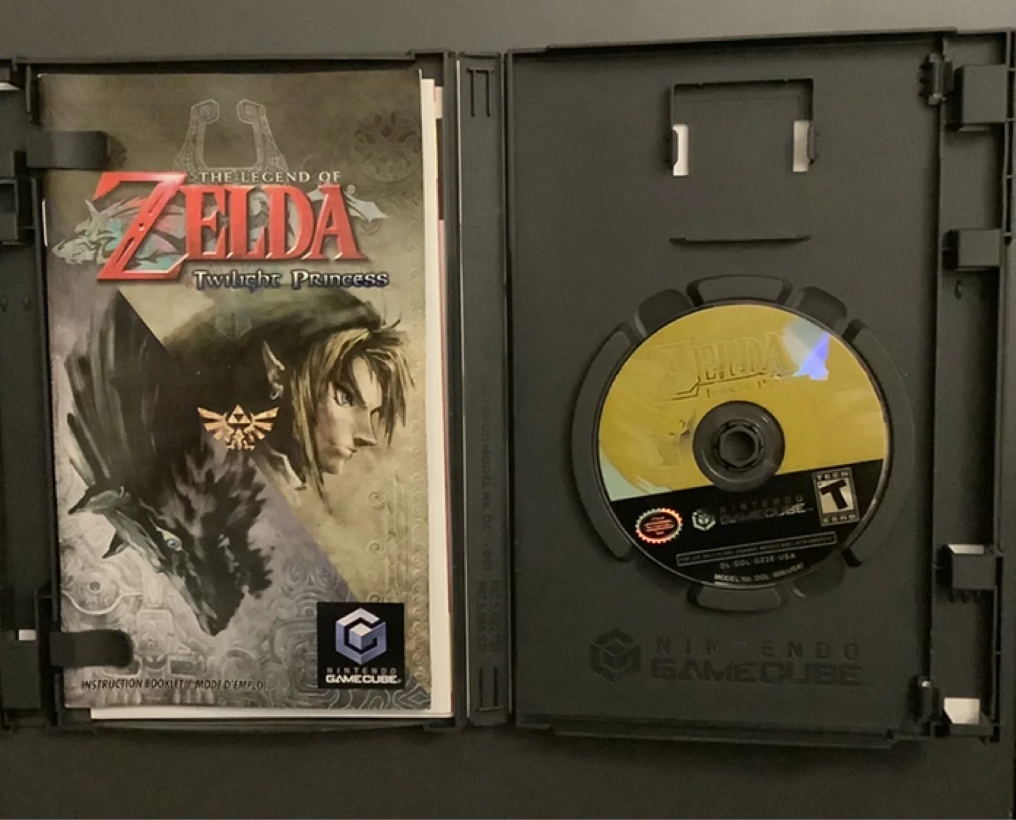 The Legend of Zelda: Twilight Princess (GameCube) image indicator(2)