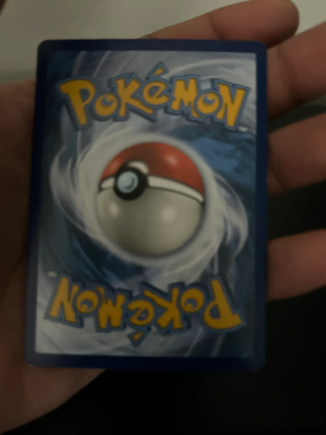 Reshiram GX Pokemon Card image indicator(2)