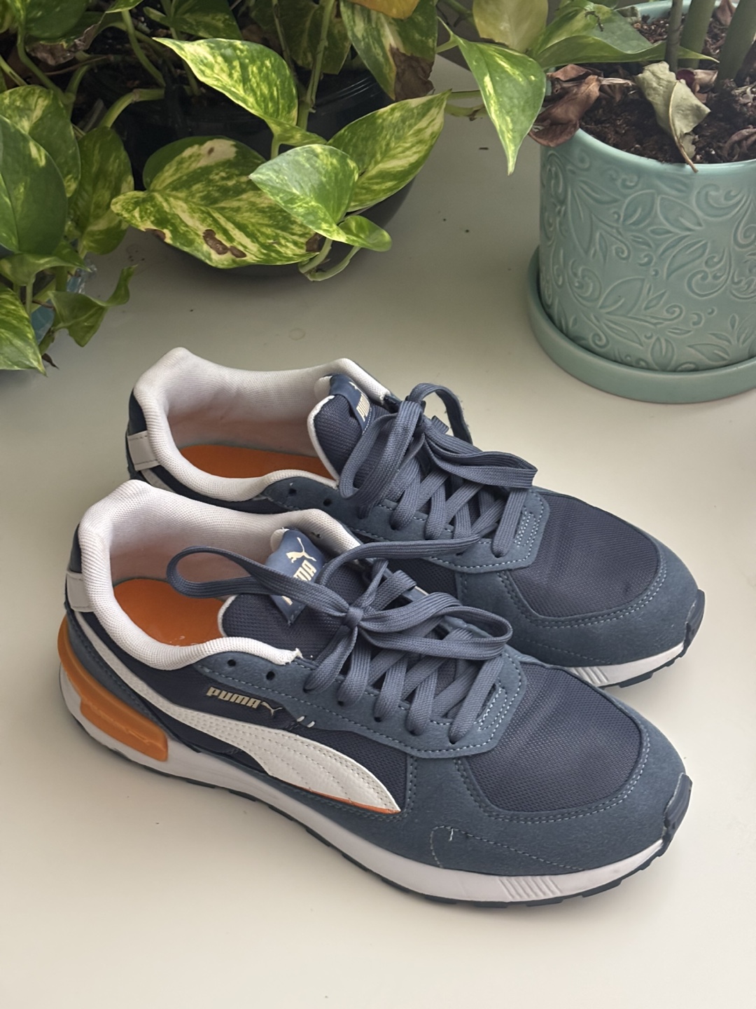 Puma Sneakers 🥕