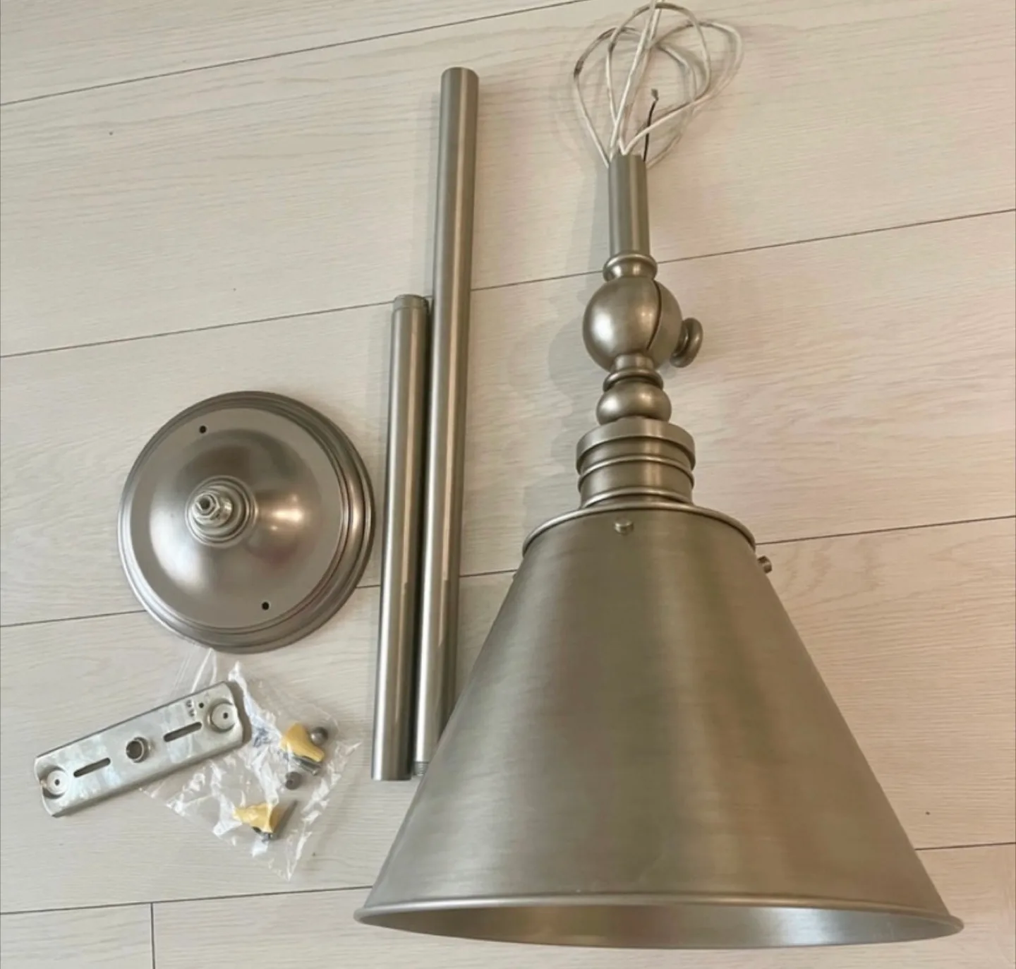 “LIKE NEW” Hudson Valley Darien Metal Shade Pendant Light image indicator(7)
