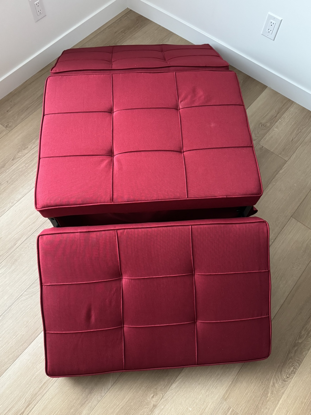 Red Convertible Sleeper Chair - photo 3