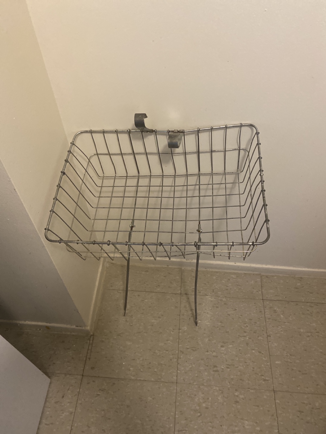 Bicycle front Mounted Metal Basket - photo 3