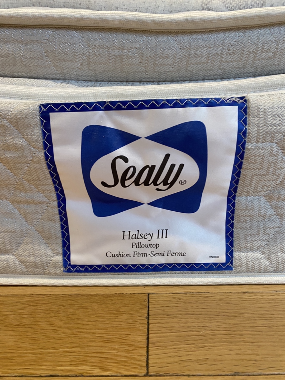 Sealy Halsey Queen Size Pillow top Mattress (CAN DELIVER) - photo 2