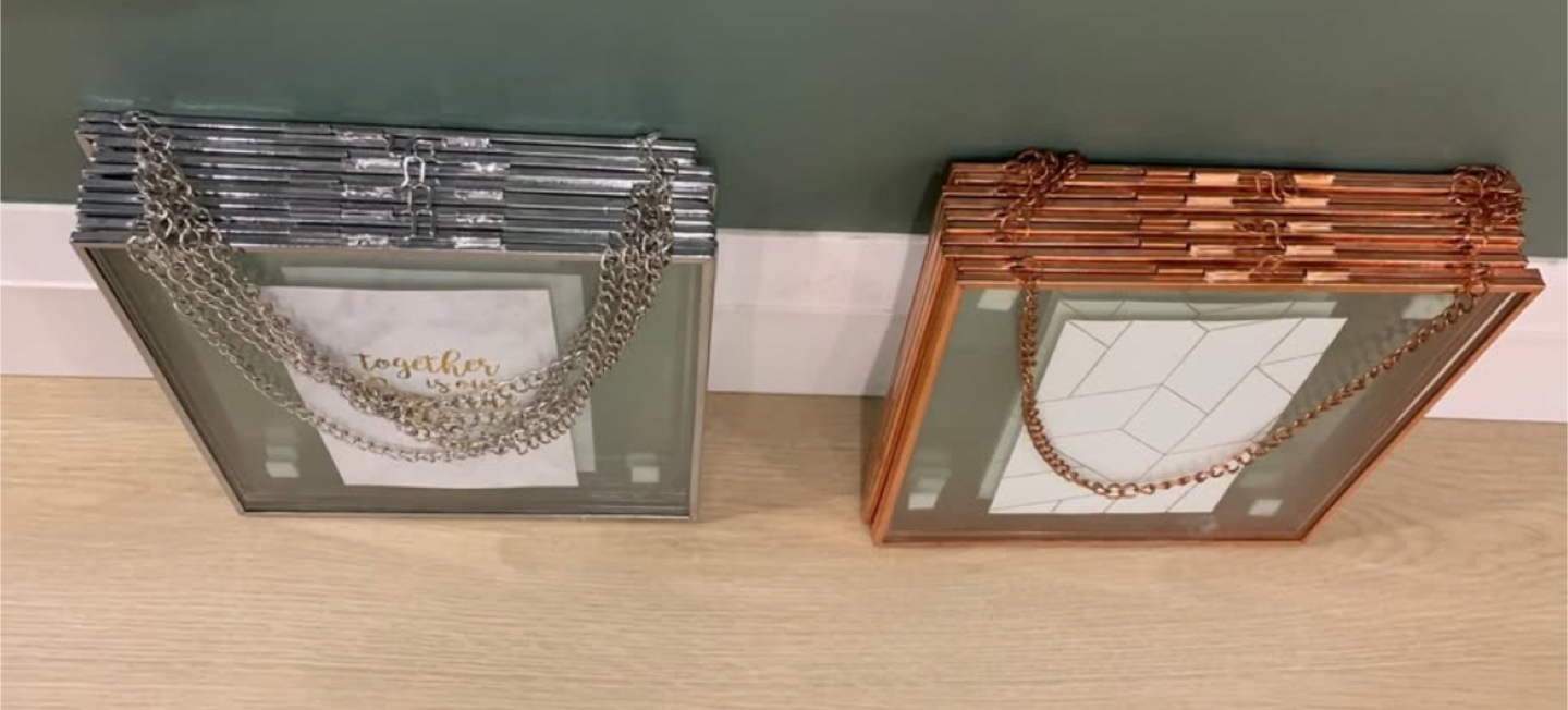 Hanging Glass Picture Frame - photo 3