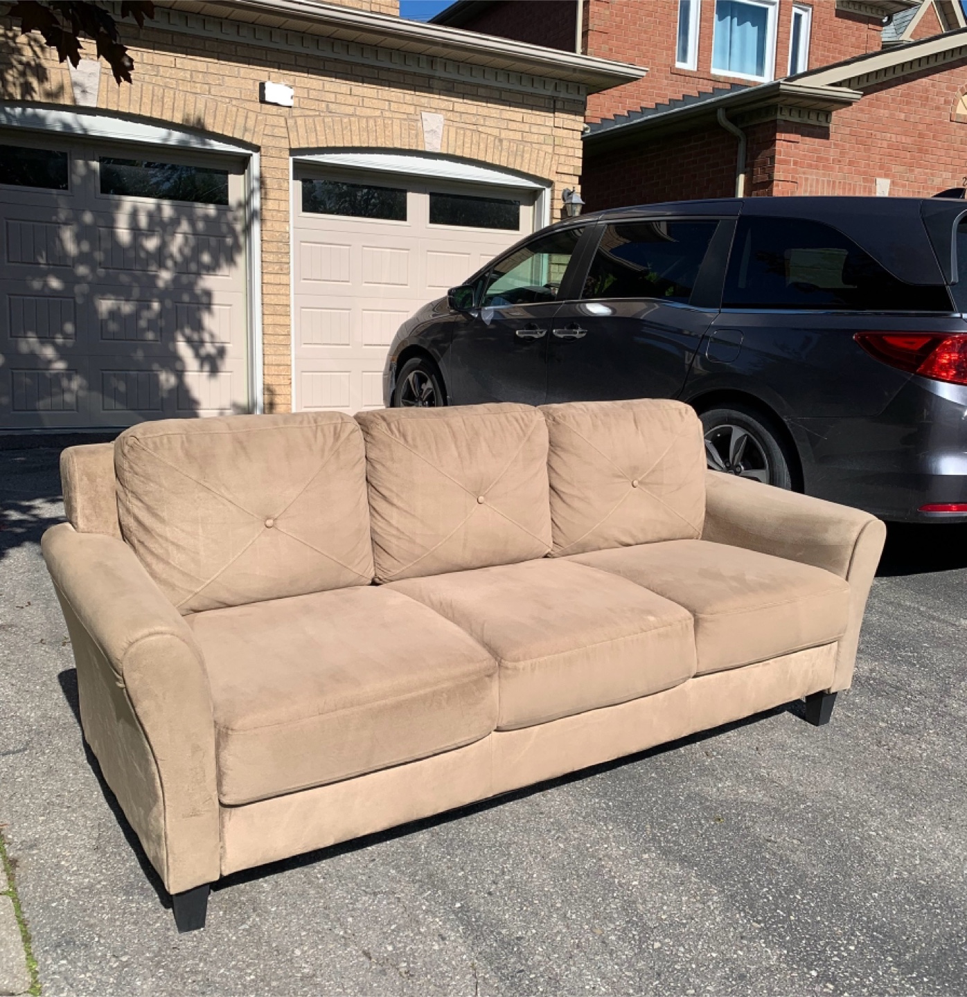 !FREE DELIVERY! Nice Couch - photo 3